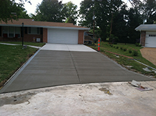 Concrete Driveways in ST CHARLES : Concrete Driveways ST CHARLES Missouri