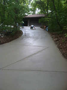 Concrete Driveways in ST CHARLES : Concrete Driveways ST CHARLES Missouri